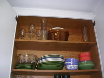 High quality and great priced pots, pans, dishes and cooking equipment 3