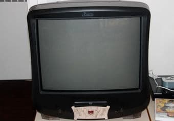TV with DVD (not working DVD, TV OK) 21 Inches - $ 30 1