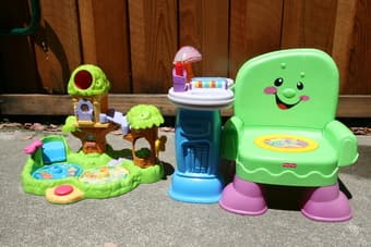 FISHER PRICE TOYS ($10) 1