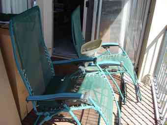 Two outdoor recliners: zero gravity, super comfortable - $40 2