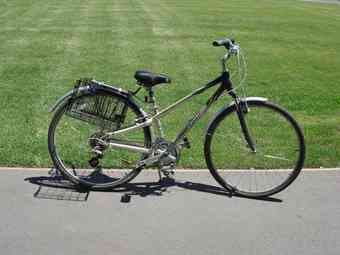 Amazing women's bike - $250 1