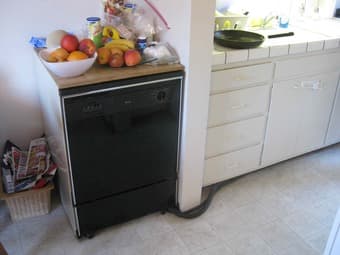 Whirlpool portable dishwasher, $120 3