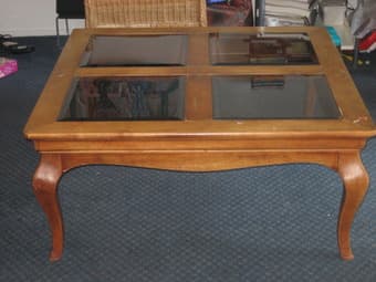 Beautiful Antique Style Coffee Table - $100 1