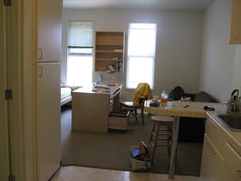 EV Studio on campus sublet, 8/18-9/12 1