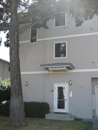 2 BR 2 BA Condo next to Downtown Redwood City @ 1750/mo 1