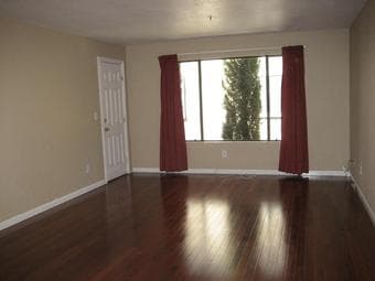 2 BR 2 BA Condo next to Downtown Redwood City @ 1750/mo 2