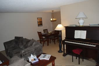 $900 for 1 Bedroom in 3 Bedroom/2.5 Bathroom House in Mount.View 2