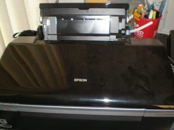 Epson R280 Printer for Documents and Photos - $10 1