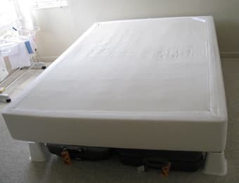 SULTAN Alekull Bed $58 (Original Price $160) 1