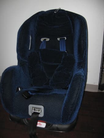 TV, Car Seat, and Dryer for Sale 3