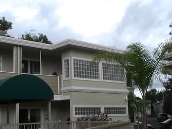 Looking for a housemate to share a 2BR apartment close to the campus 1