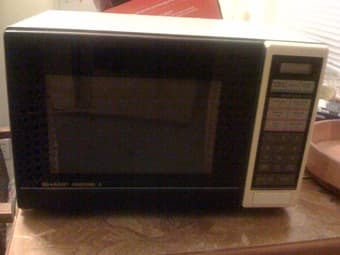 Moving sale:TV, bookshelves,microwave, lamp, printer, kitchen stuff 2