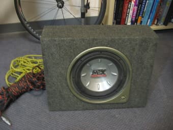 Car amplifier and subwoofer (subwoofer is already in a speaker box) 3