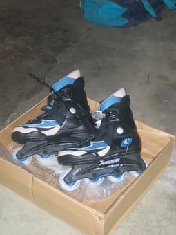 PHAZER adult rollerblade 1