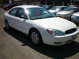 2006 Ford Taurus Clean Title 74k - $4200 2