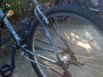 Schwinn Frontier Bike With Kryptonite U-Lock $175 2