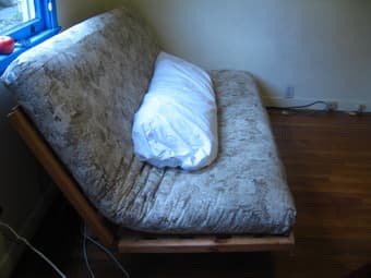 Great Queen-sized Futon! Like-new 3