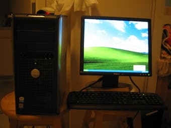 Dell Desktop Optiplex 620 plus HP laserjet 1100A 1