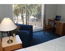 1 Bedroom w/ beautiful view from 8th floor, available from 12/10-01/10 1