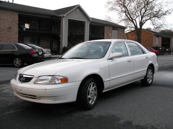 Mazda 626LX/ES for sale (2000)! $3900-$4000 1