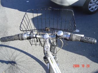 $200 - 2004 Giant Cypress Hybrid Bike 2
