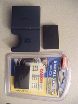 Canon Battery Charger with two batteries 1