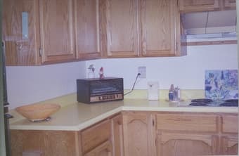 2 Bedroom Duplex for Rent in Redwood City - Mt. Carmel Area 2