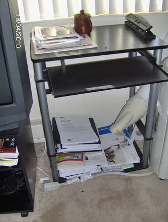 Small desk -$20 1