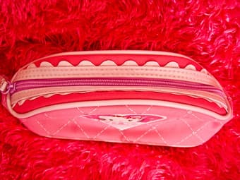 BRAND NEW HELLO KITTY PENCIL CASE $5 2