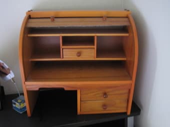 moving sale: table organizer 1