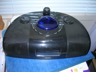 Homedics Sound Spa with ipod charger - $10 3
