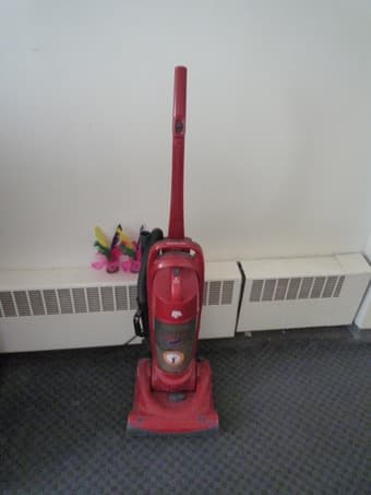 Vaccum to sale $20 1