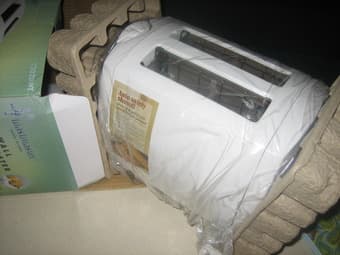Clean Toaster $8 (rarely used) 3