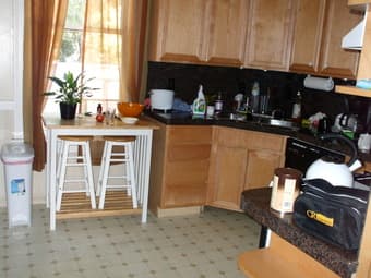 $720 Downtown Palo Alto Room for summer 2