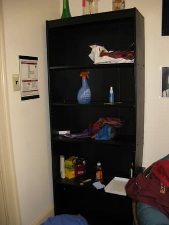 Freestanding black bookshelf 1