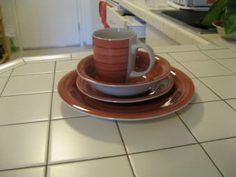 Brita Pitcher, Dinnerware Set 2