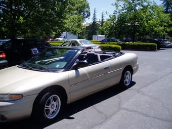 Chrysler Sebring 1999 Convertible - $3500 1