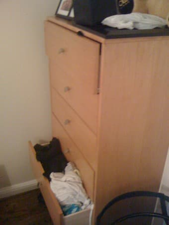 House full of household items for sale - all must go 2