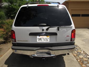 1999 Ford Explorer-White - $2800 3