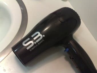 hair dryer in excellent condition, $10 OBO 1