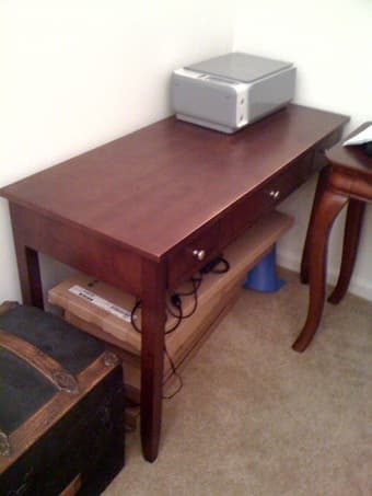 2 Desks - both great condition, both cheap 3