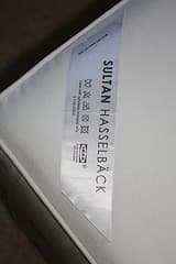 ultan queen mattress 6 month old - 200$ 1
