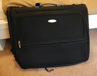 Samsonite suit carrier luggage - $10 1