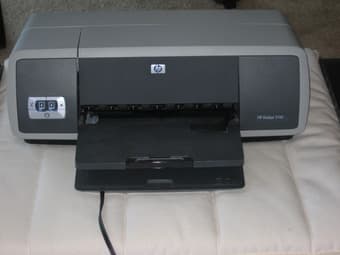 HP deskjet 5740 printer + extra cartridge - $30 1