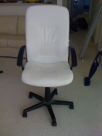 Swivel Chair (white) - $40 1