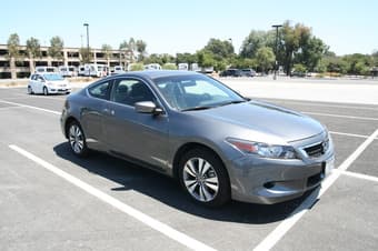 2009 Honda Accord Coupe EX, low mileage(19XXX), clean, $ 18500 1