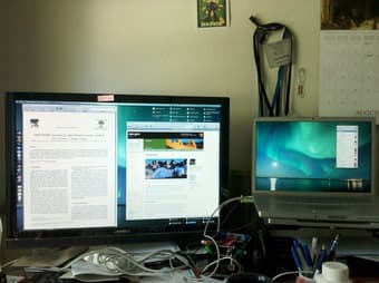 Moving sale - 26" monitor, laptop, dumbbells, office chair, games 1