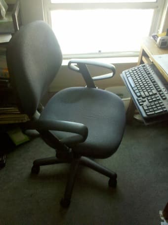Moving sale (update) - Ironing board, office chair, 26" monitor, etc. 3