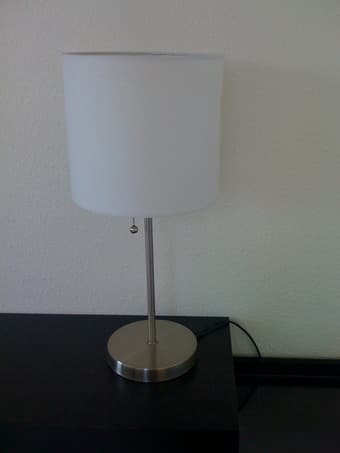 Microwave, lamps, vacuum cleaner, coffee machine $25 2