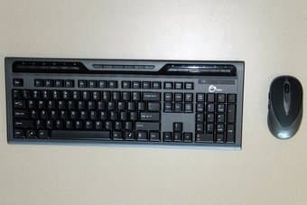 Wireless keyboard & mouse + printer/scanner/copier 1